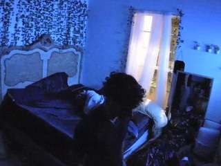 voyeurcam hornyhostel 03