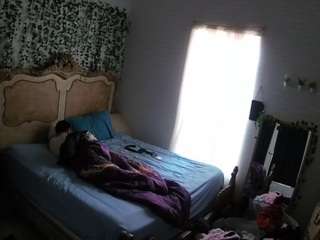 voyeurcam hornyhostel 03