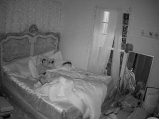voyeurcam hornyhostel 03