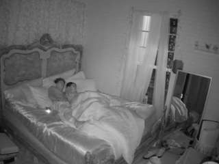 voyeurcam hornyhostel 03