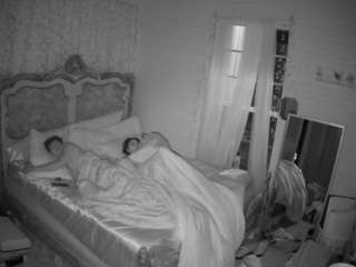voyeurcam hornyhostel 03