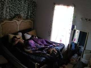 voyeurcam hornyhostel 03