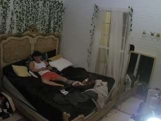 voyeurcam hornyhostel 03