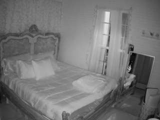 voyeurcam hornyhostel 03