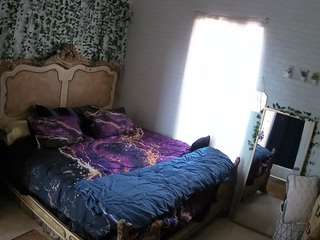 voyeurcam-hornyhostel-03