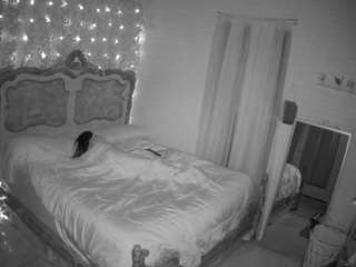 voyeurcam hornyhostel 03