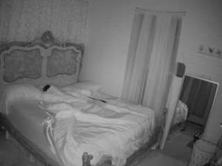 voyeurcam hornyhostel 03