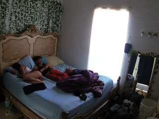 voyeurcam hornyhostel 03