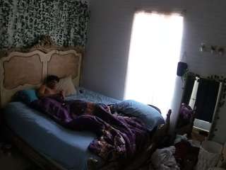 voyeurcam-hornyhostel-03