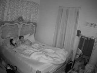 voyeurcam-hornyhostel-03
