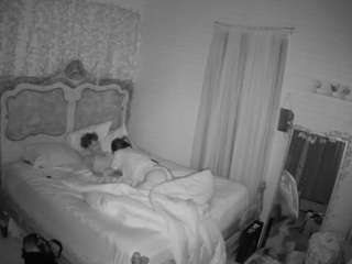 voyeurcam-hornyhostel-03