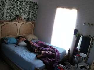 voyeurcam-hornyhostel-03