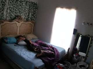 voyeurcam-hornyhostel-03