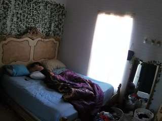 voyeurcam-hornyhostel-03