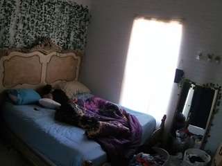 voyeurcam-hornyhostel-03