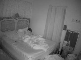 voyeurcam hornyhostel 03