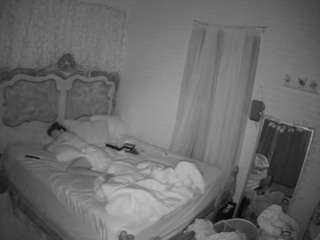 voyeurcam-hornyhostel-03