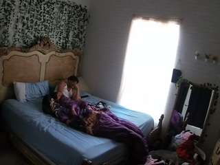 voyeurcam-hornyhostel-03
