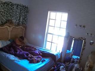 voyeurcam-hornyhostel-03 live cam profile