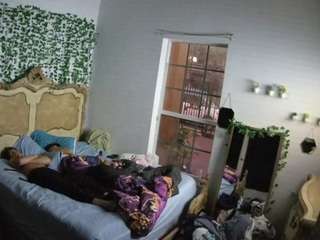 le modèle voyeurcam-hornyhostel-03 est en webcam porno dans un show sur le site camsoda, il possède les tags suivants: amateur,flash,flashing,full nudity,hidden,hidden cam,pov,sexwebcam,hd,milf