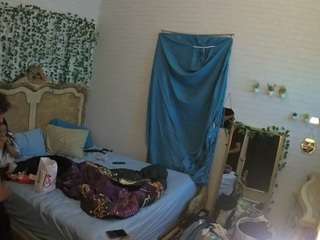 voyeurcam-hornyhostel-03 live cam profile