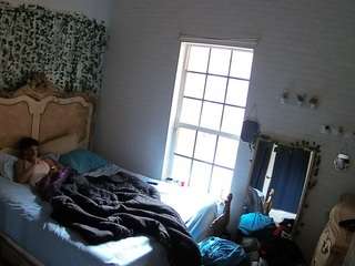 voyeurcam hornyhostel 03