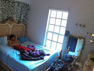 voyeurcam-hornyhostel-03