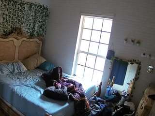 voyeurcam hornyhostel 03