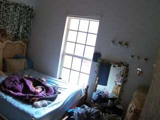 voyeurcam-hornyhostel-03