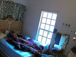 voyeurcam-hornyhostel-03