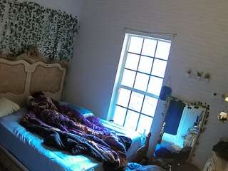 voyeurcam-hornyhostel-03