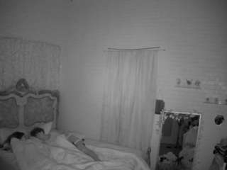 voyeurcam-hornyhostel-03