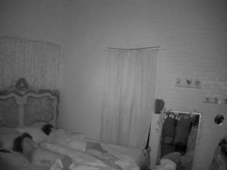 voyeurcam-hornyhostel-03