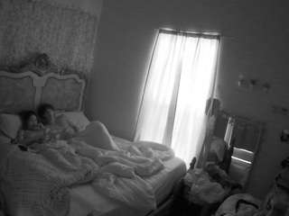 voyeurcam-hornyhostel-03