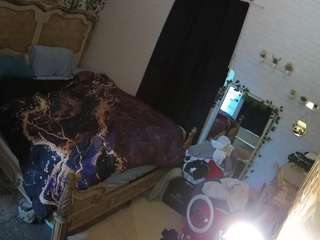 voyeurcam-hornyhostel-03