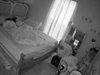 voyeurcam-hornyhostel-03