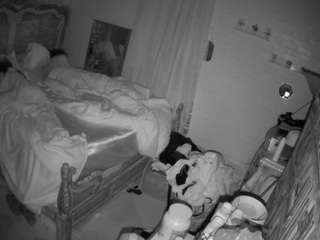 voyeurcam-hornyhostel-03