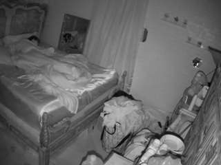 voyeurcam-hornyhostel-03