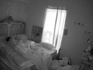 voyeurcam-hornyhostel-03