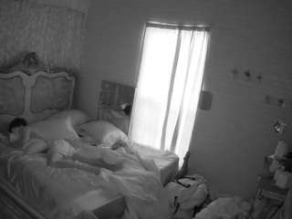voyeurcam-hornyhostel-03