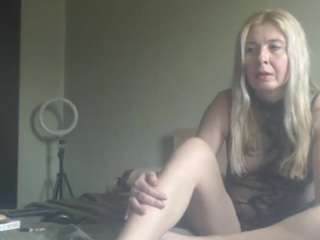 Video Lesbian Squirt camsoda sunshine57
