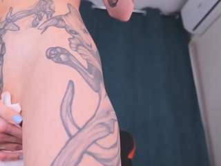 yourfeetmodel webcam