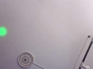 yourfeetmodel live webcam show