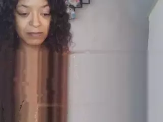 MacitaMalibu's Live Sex Cam Show