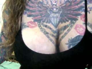 pamelagunns Tattoos live webcam
