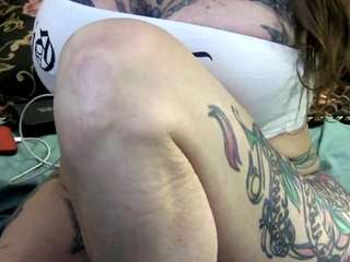 pamelagunns live cam profile