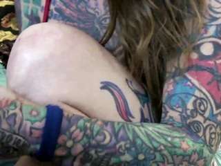 pamelagunns's live room