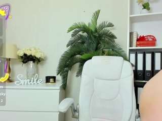 raisawest live webcam show
