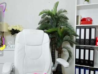raisawest live webcam show