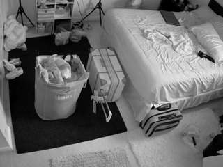 voyeurcam-hornyhostel-01